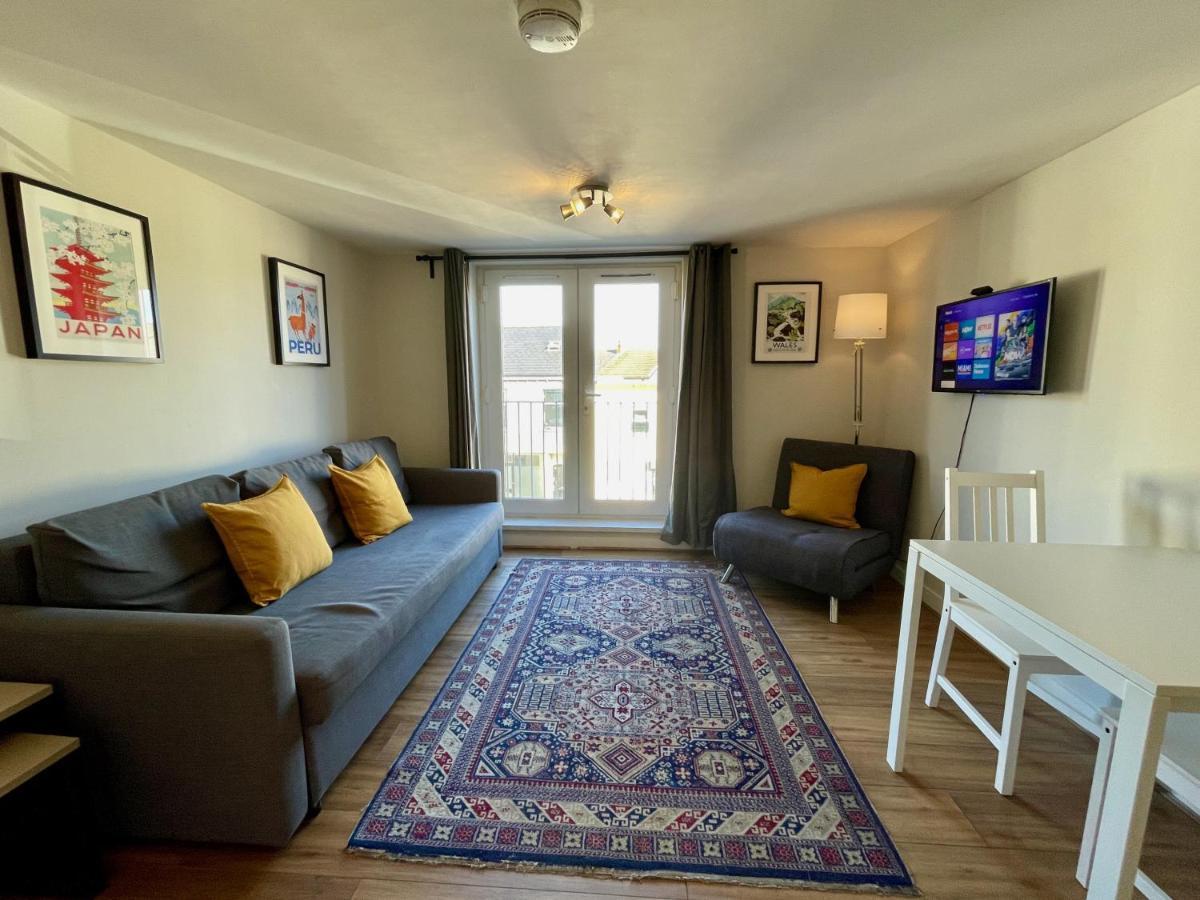 **6 Person City Centre Apartment** Кардифф Экстерьер фото