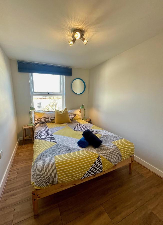 **6 Person City Centre Apartment** Кардифф Экстерьер фото