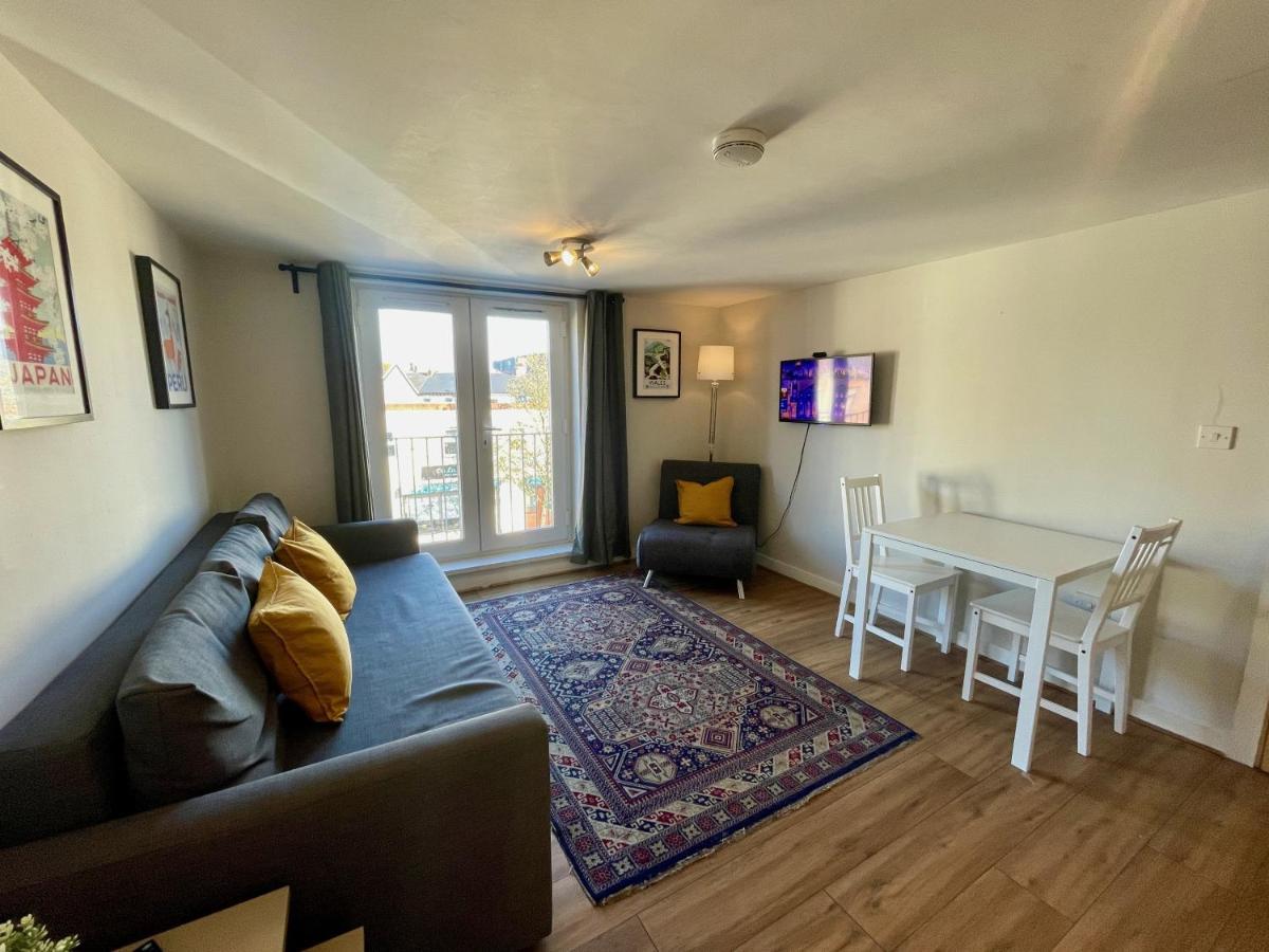 **6 Person City Centre Apartment** Кардифф Экстерьер фото